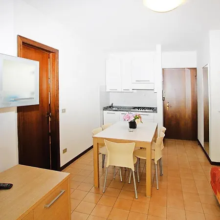 Sporting In Apartment *